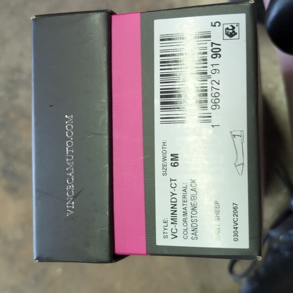 Vince Camuto Minndy Leather Ballet Flat - Picture 7 of 7